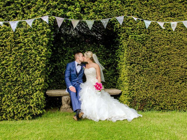 Jason and Katie&apos;s Wedding in Stratford Upon Avon, Warwickshire 255