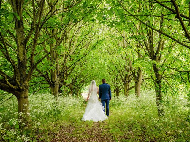 Jason and Katie&apos;s Wedding in Stratford Upon Avon, Warwickshire 271