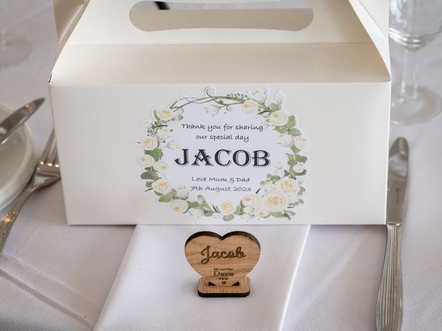 Lee and Gemma's Wedding in Ilfracombe, Devon 19