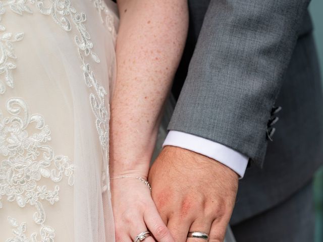 Lee and Gemma's Wedding in Ilfracombe, Devon 23