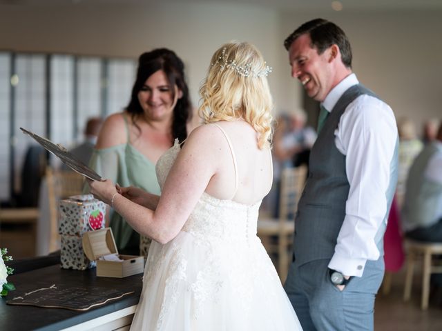 Lee and Gemma's Wedding in Ilfracombe, Devon 29