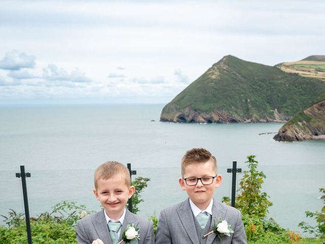 Lee and Gemma's Wedding in Ilfracombe, Devon 37