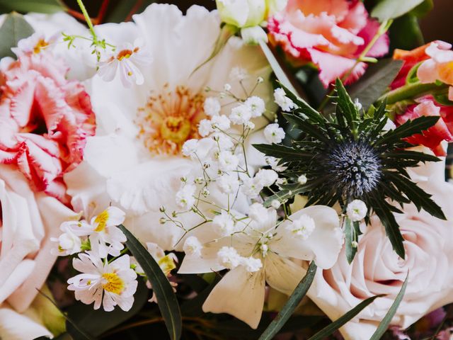 Joe and Mai&apos;s Wedding in Bridgnorth , Shropshire 5
