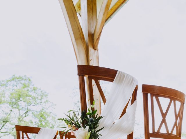 Joe and Mai&apos;s Wedding in Bridgnorth , Shropshire 8