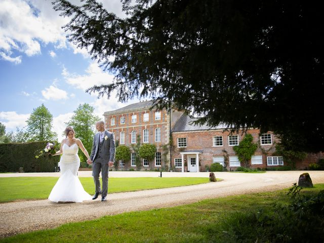 Emily and Stuart&apos;s Wedding in Salisbury, Wiltshire 5