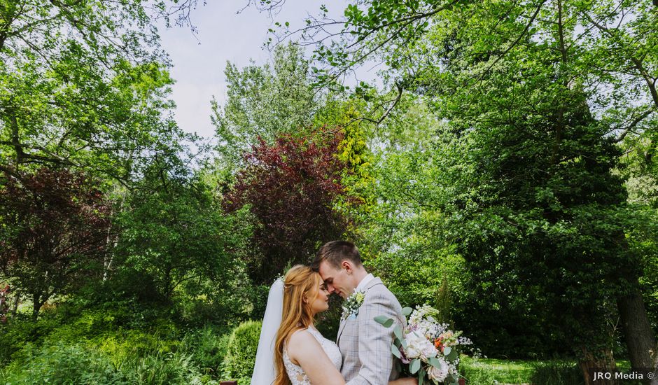 Joe and Mai's Wedding in Bridgnorth , Shropshire