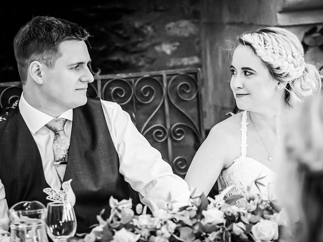 Steve and Jill&apos;s Wedding in Lechlade, Gloucestershire 13