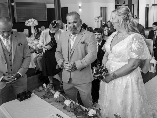 Michelle and Brian's Wedding in Dundee, Fife &amp; Angus 1