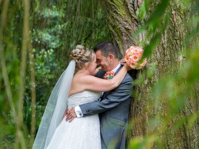 Steven and Hannah&apos;s Wedding in Lenwade, Norfolk 7