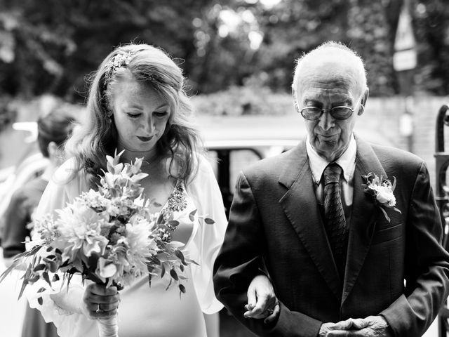 Lucy and Steve&apos;s Wedding in Putney, South West London 34