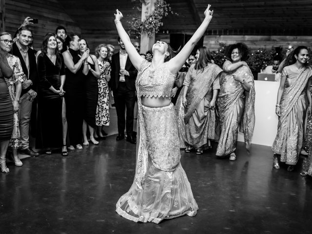 Zoe and Daniel&apos;s Wedding in Surrey Hills, Surrey 40
