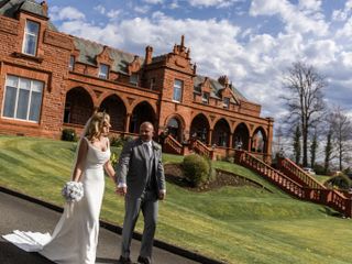 Lesley  & Paul 's wedding