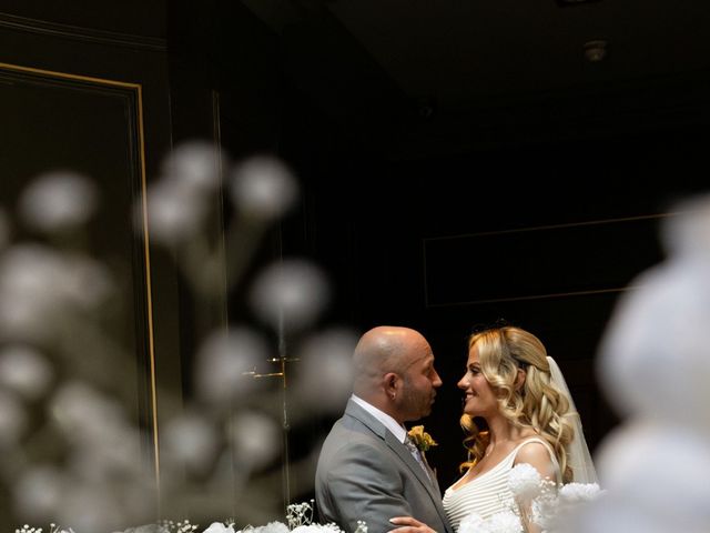 Paul  and Lesley 's Wedding in Glasgow, Central &amp; Glasgow 12