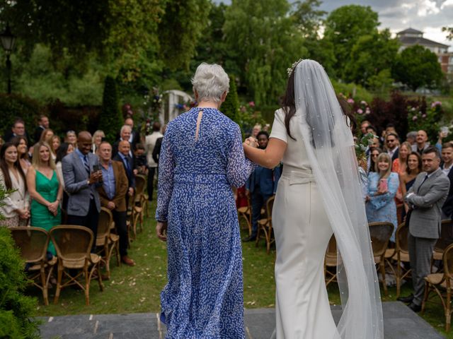 Shaleen and Matt&apos;s Wedding in Richmond, Surrey 59