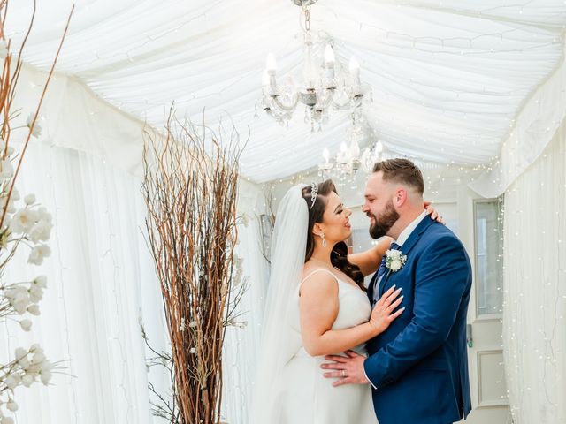 Sam and Danielle&apos;s Wedding in Stansted Mountfitchet, Essex 27