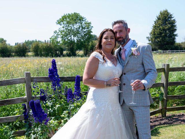 Wayne and Kerry's Wedding in Kirby Muxloe, Leicestershire 9