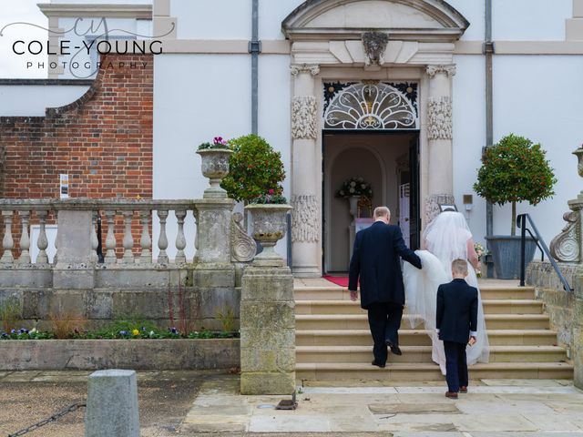 Beth and Toby&apos;s Wedding in Buxted, East Sussex 17