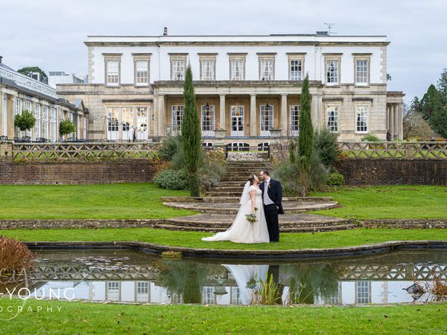 Beth and Toby&apos;s Wedding in Buxted, East Sussex 1