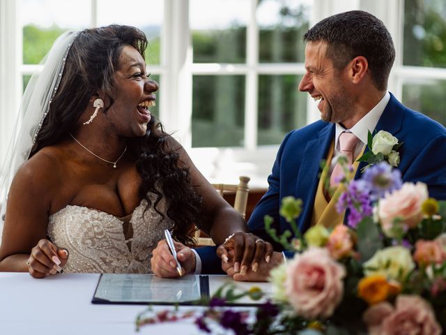 Darren and Me&apos;sha&apos;s Wedding in Shifnal, Shropshire 22