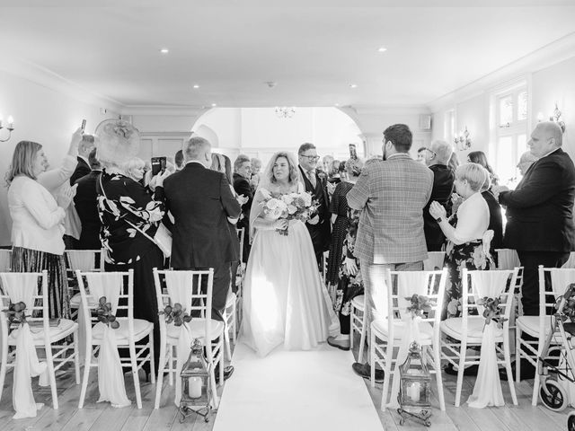 Darren and Louisa&apos;s Wedding in East Grinstead, West Sussex 19