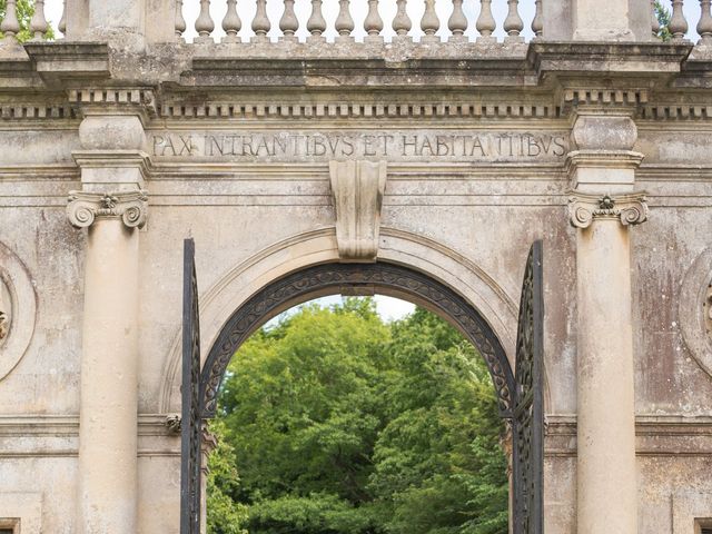 Phil and Shelley&apos;s Wedding in Chippenham, Wiltshire 13