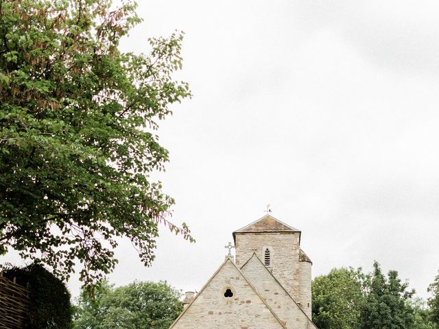 Amy and Jack&apos;s Wedding in Much Marcle, Herefordshire 3