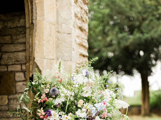 Amy and Jack&apos;s Wedding in Much Marcle, Herefordshire 4