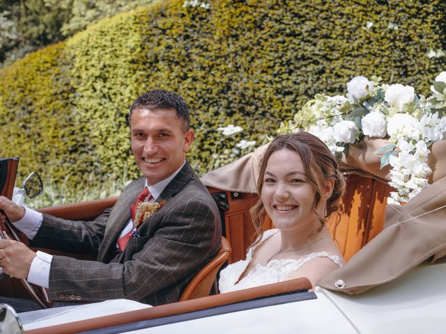 Paul and Hannah&apos;s Wedding in Malvern, Worcestershire 11