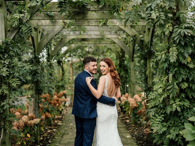 Beckie and Tom&apos;s Wedding in York, North Yorkshire 19