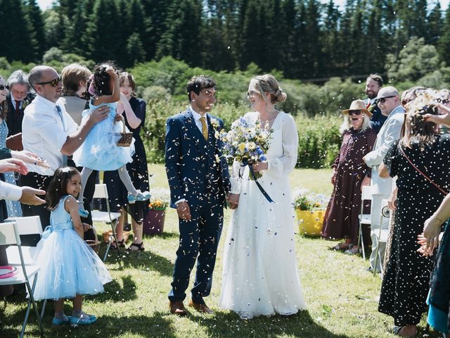 Drew and Fiona's Wedding in Kielder Water, Northumberland 14