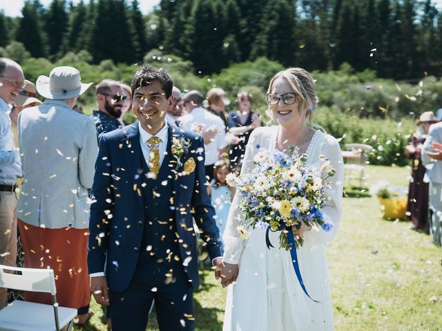 Drew and Fiona's Wedding in Kielder Water, Northumberland 17