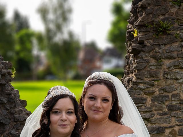 Leanne and Lisa&apos;s Wedding in Dudley, Staffordshire 2