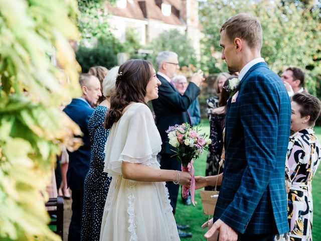 Ekke and Leanne&apos;s Wedding in Winchester, Hampshire 135