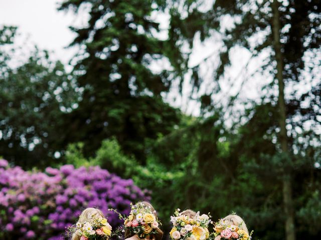 Lukas and Grace&apos;s Wedding in Great Baddow, Essex 8