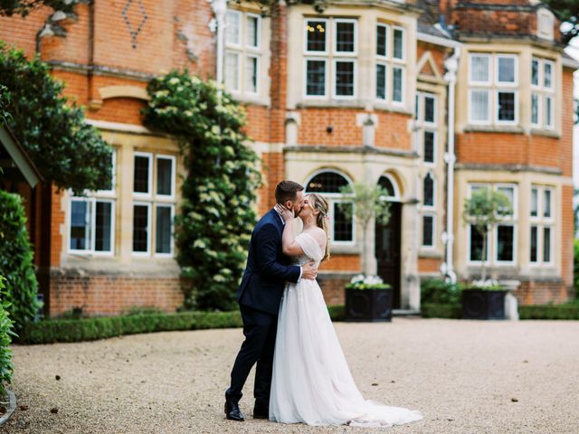 Lukas and Grace&apos;s Wedding in Great Baddow, Essex 15