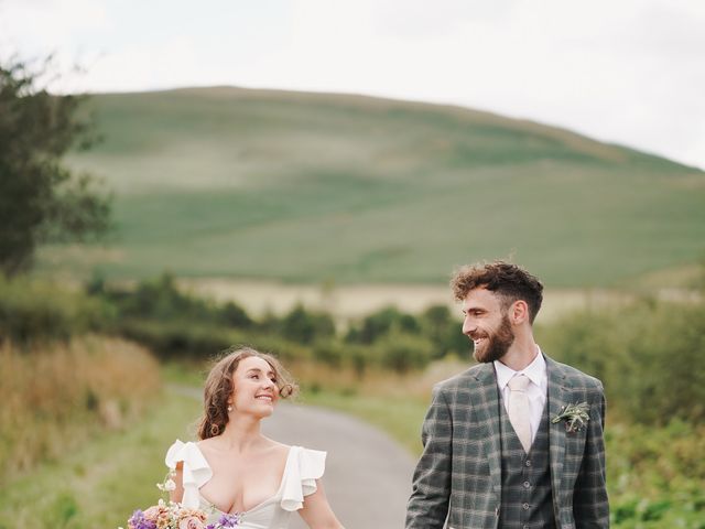 Tom and Tess's Wedding in Alnwick, Northumberland 23