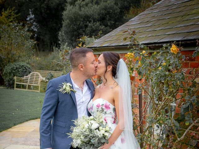 Simon and Annika&apos;s Wedding in Sopley, Hampshire 30
