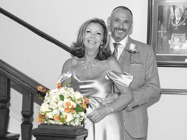 Tim and Lorraine&apos;s Wedding in Bury, Greater Manchester 31