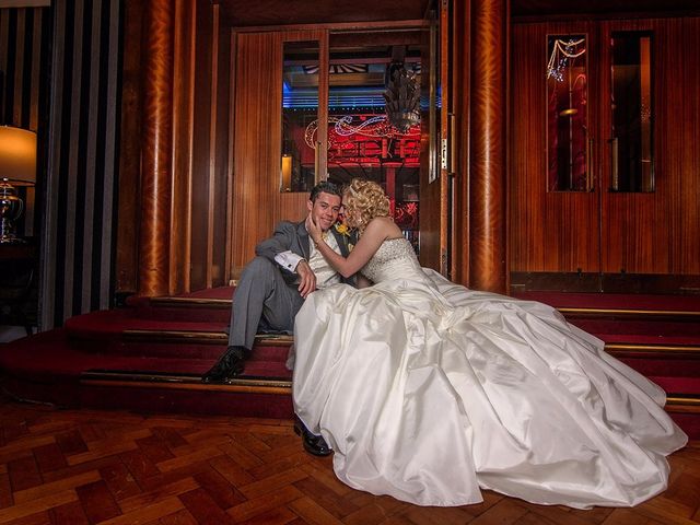 Lee and Savannah&apos;s Wedding in Doncaster, South Yorkshire 18