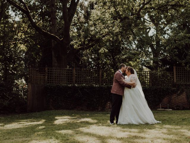 James and Tara&apos;s Wedding in Ampthill, Bedfordshire 20