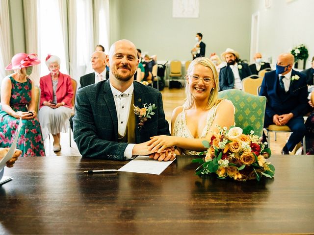 Joe and Harriet's Wedding in Twickenham, Middlesex 24