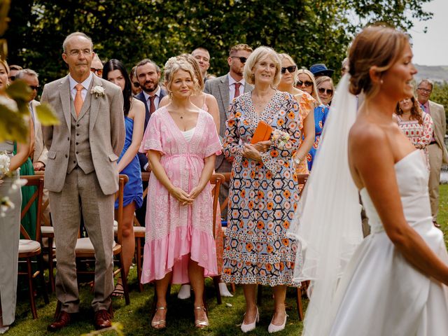 Robin and Amber&apos;s Wedding in Lostwithiel, Cornwall 31