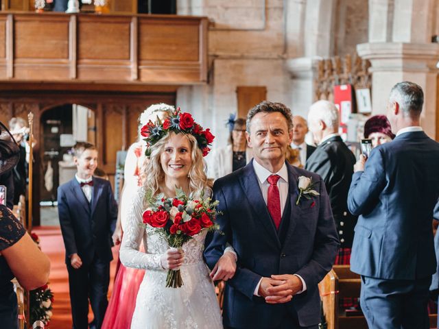 Liam and Hannah's Wedding in Dumbleton, Worcestershire 3