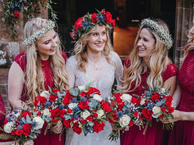 Liam and Hannah's Wedding in Dumbleton, Worcestershire 7