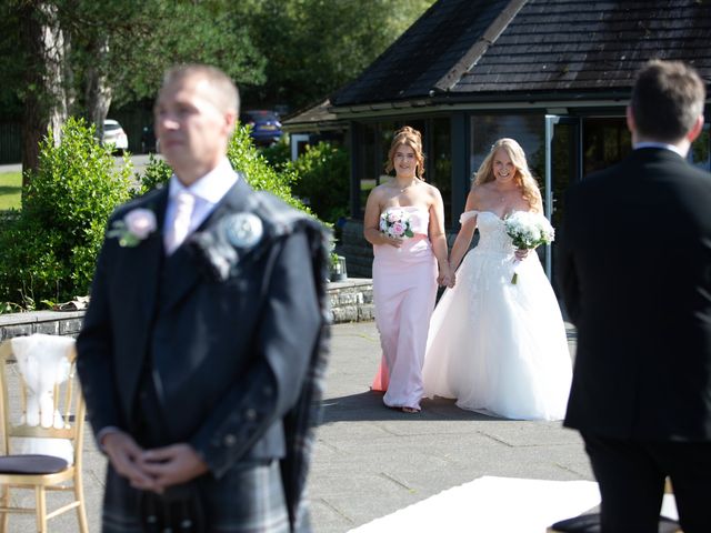 Kirsty and Robin's Wedding in Loch Lomond, Central &amp; Glasgow 9