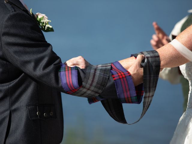 Kirsty and Robin's Wedding in Loch Lomond, Central &amp; Glasgow 12