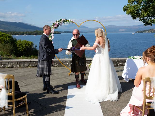 Kirsty and Robin's Wedding in Loch Lomond, Central &amp; Glasgow 13