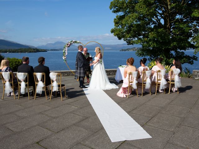 Kirsty and Robin's Wedding in Loch Lomond, Central &amp; Glasgow 14