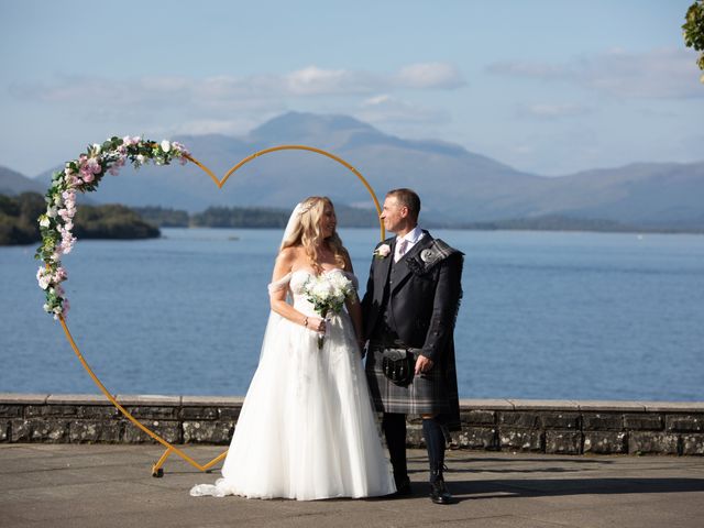 Kirsty and Robin's Wedding in Loch Lomond, Central &amp; Glasgow 17