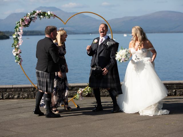 Kirsty and Robin's Wedding in Loch Lomond, Central &amp; Glasgow 24